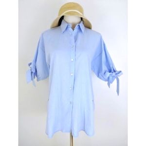 Gusto Blue Front Button Casual Top Size Small